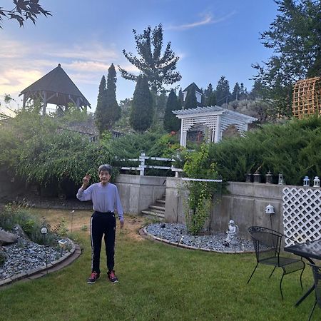 Lakeview House With 4 Rooms Kelowna Near Downtown & Knox Moutain Buitenkant foto