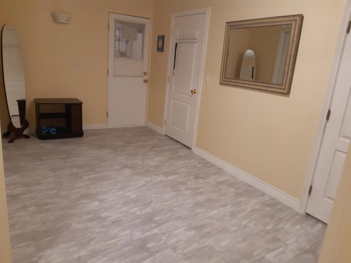 Lakeview House With 4 Rooms Kelowna Near Downtown & Knox Moutain Buitenkant foto