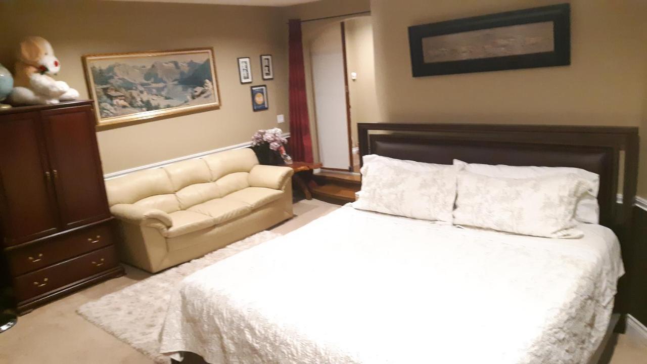 Lakeview House With 4 Rooms Kelowna Near Downtown & Knox Moutain Buitenkant foto