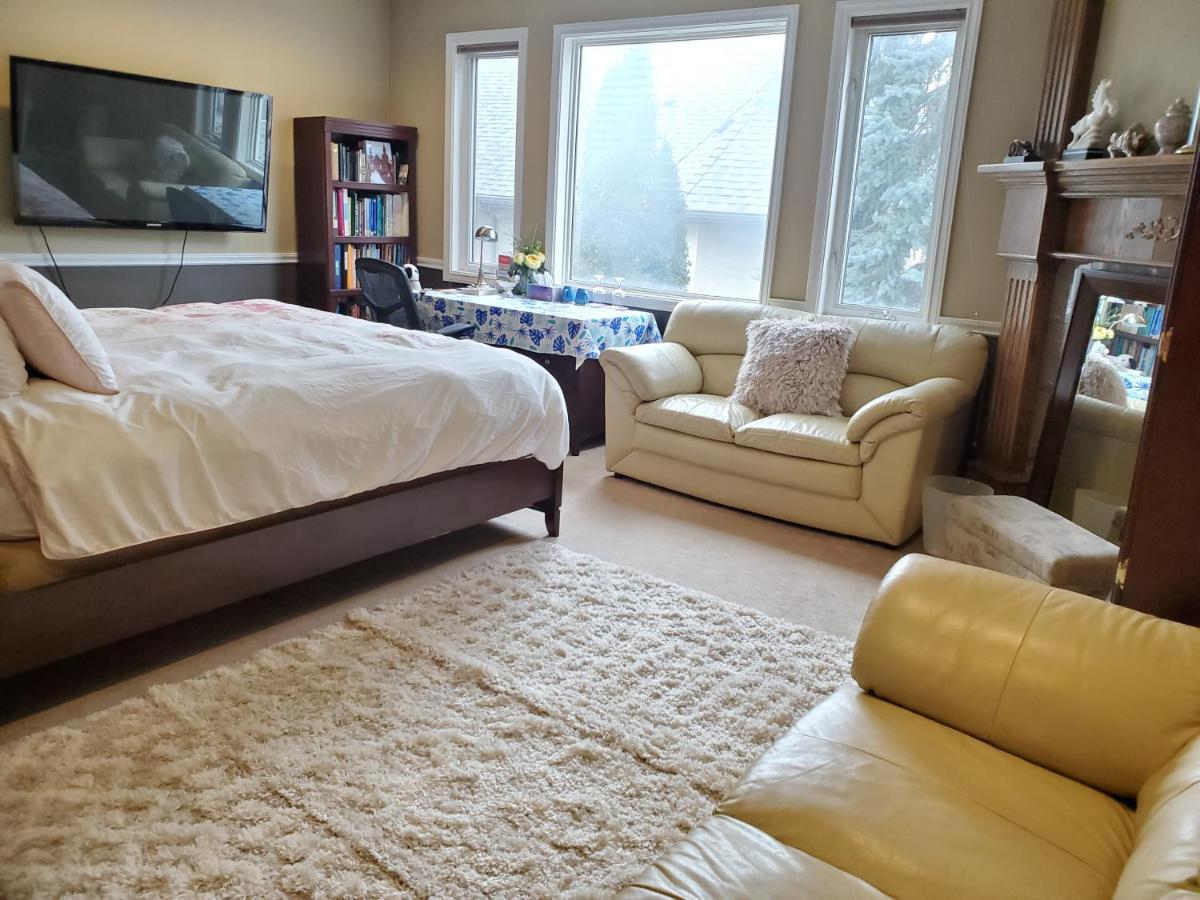 Lakeview House With 4 Rooms Kelowna Near Downtown & Knox Moutain Buitenkant foto