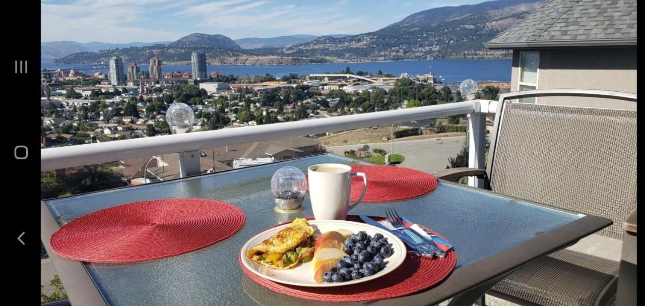 Lakeview House With 4 Rooms Kelowna Near Downtown & Knox Moutain Buitenkant foto