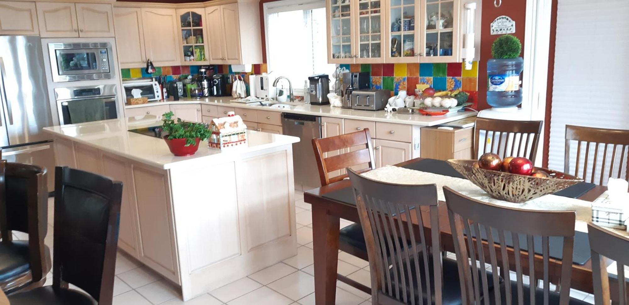 Lakeview House With 4 Rooms Kelowna Near Downtown & Knox Moutain Kamer foto